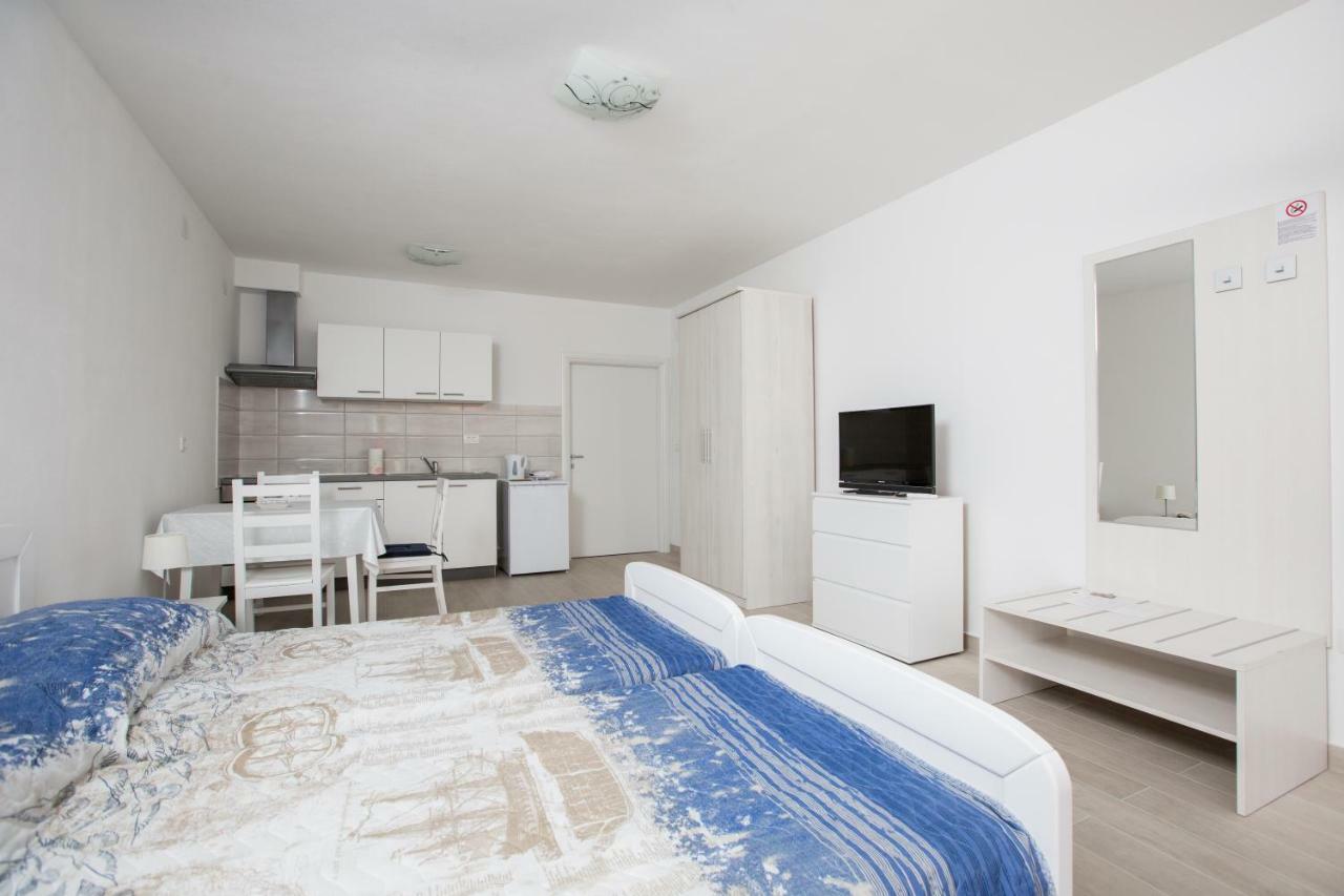 Apartmani Ve-Ro Abbázia Kültér fotó